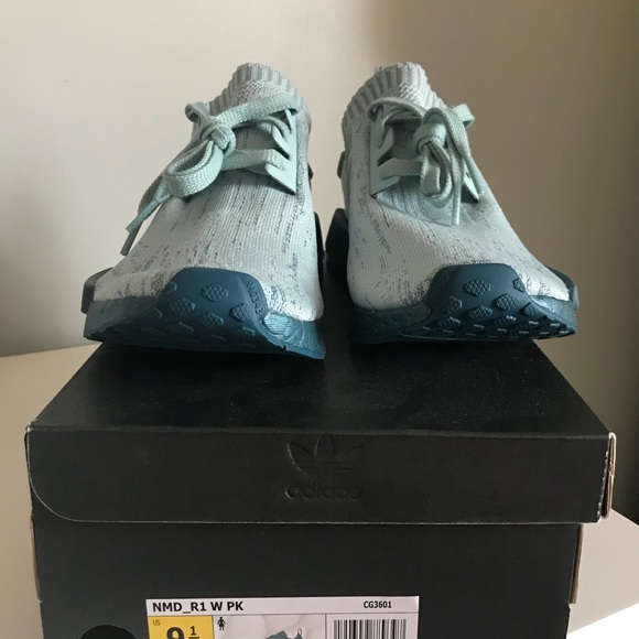 Women’s Adidas NMD_R1 blue - Picture 2 of 4